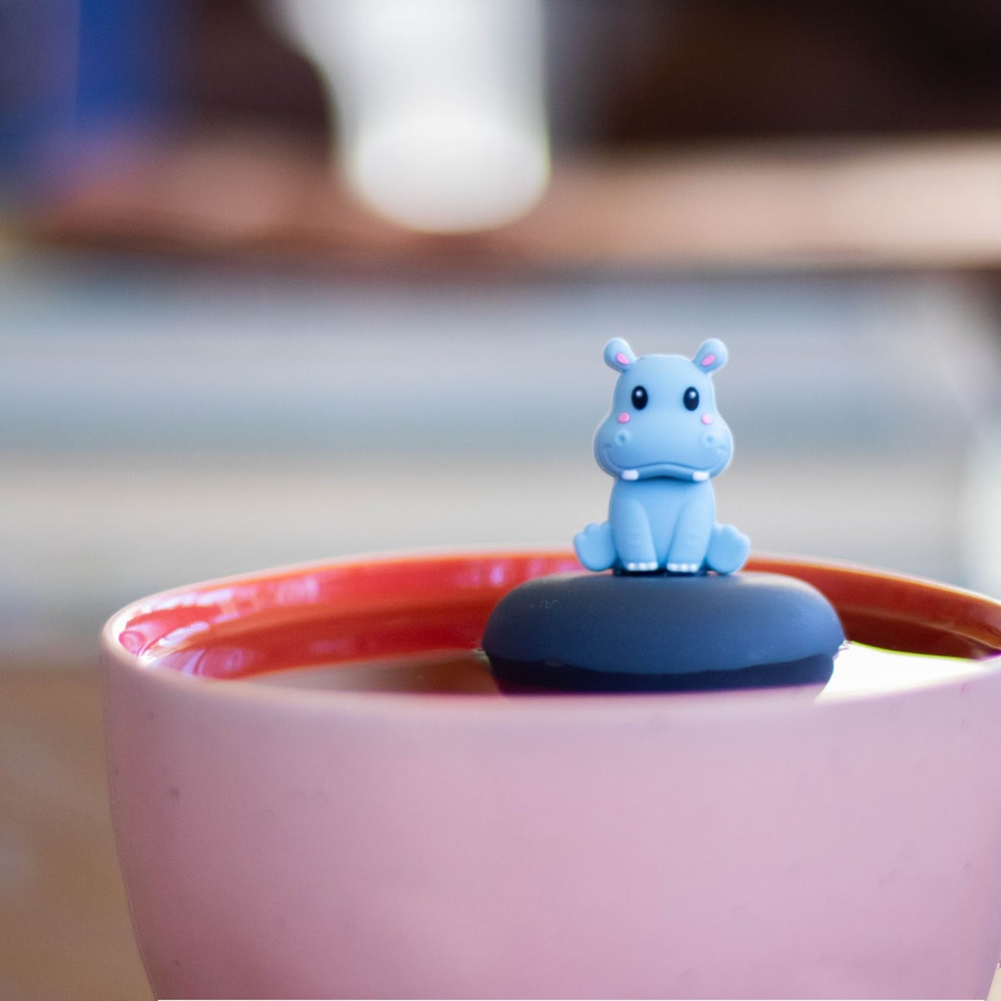 Baby Hippo Floating Tea Steeper™