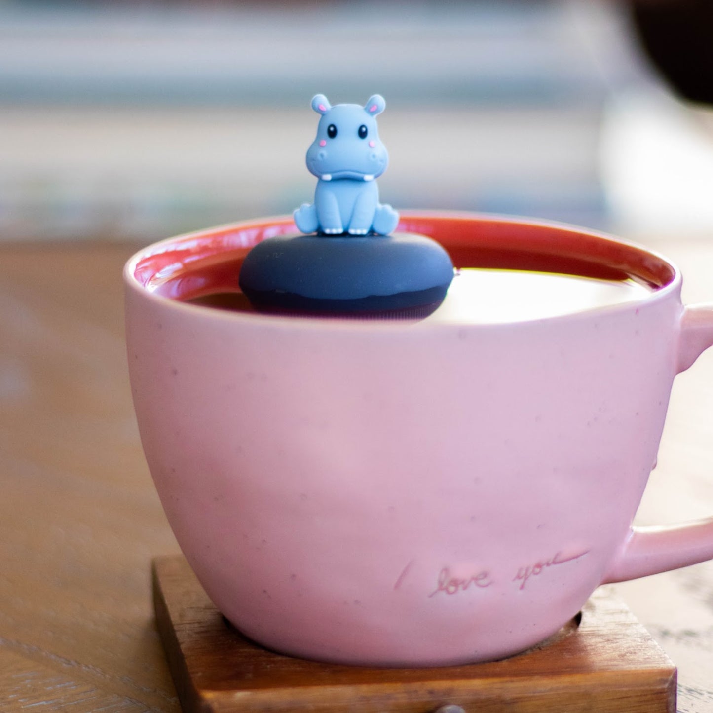 Baby Hippo Floating Tea Steeper™