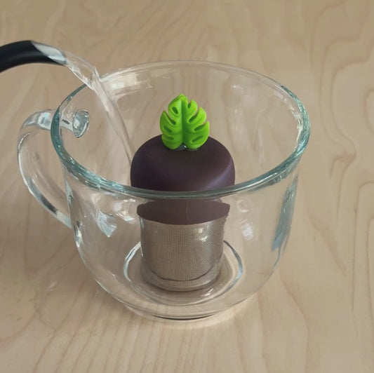 Lime Green Monstera Leaf Floating Tea Steeper I Brown Base