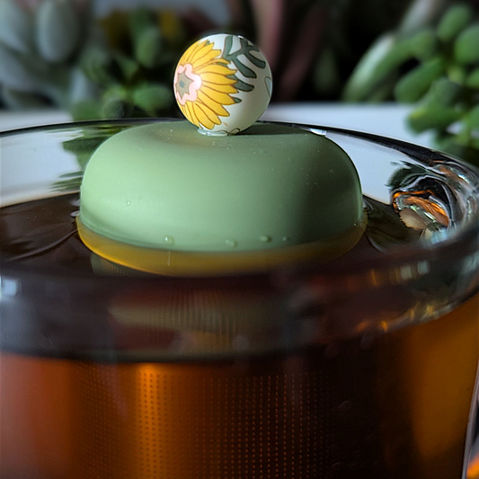 Floral Daisy Fern Sphere Floating Tea Steeper