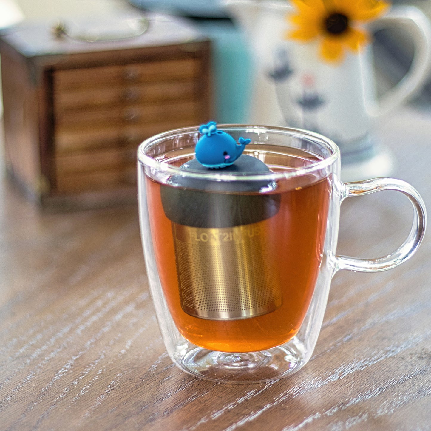 Water Whale Floating Tea Steeper