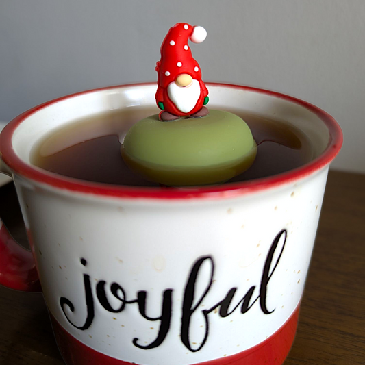 Red Holiday Gnome Floating Tea Steeper