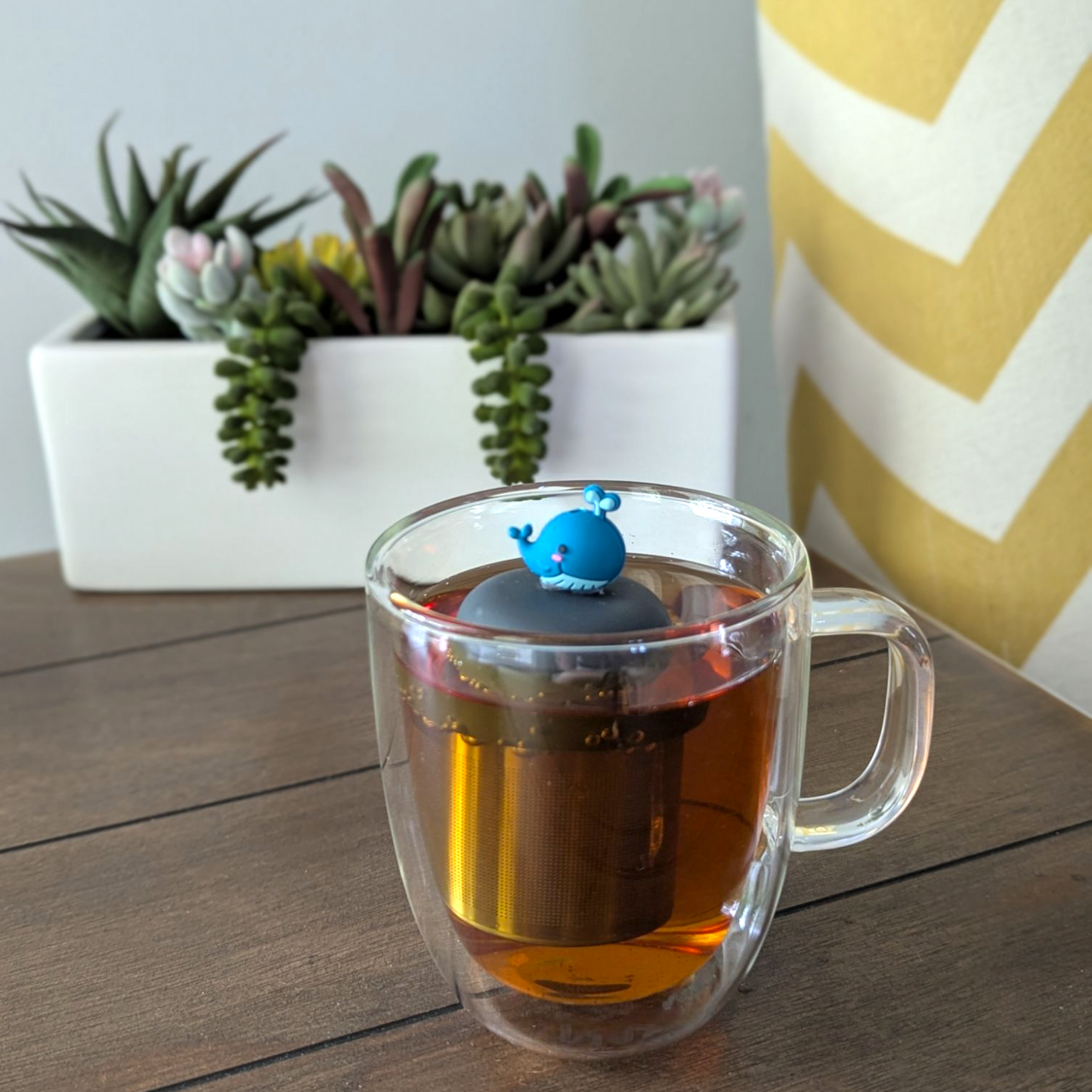 Water Whale Floating Tea Steeper™