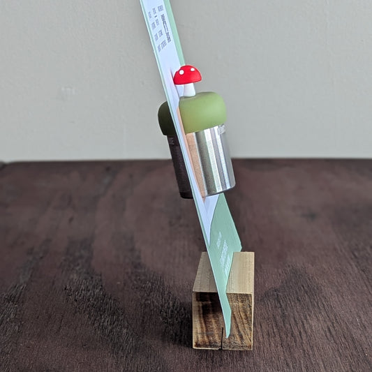 How a Floating Tea Infuser Works, Large Demo Card