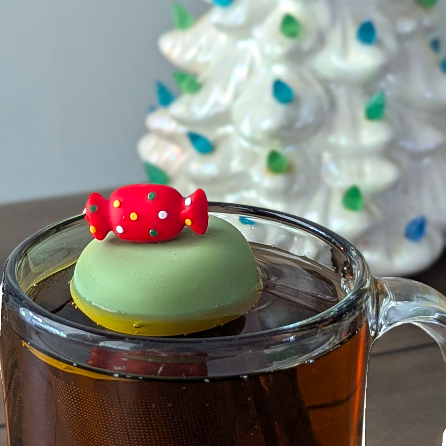Wrapped Polkadot Candy Floating Tea Steeper™