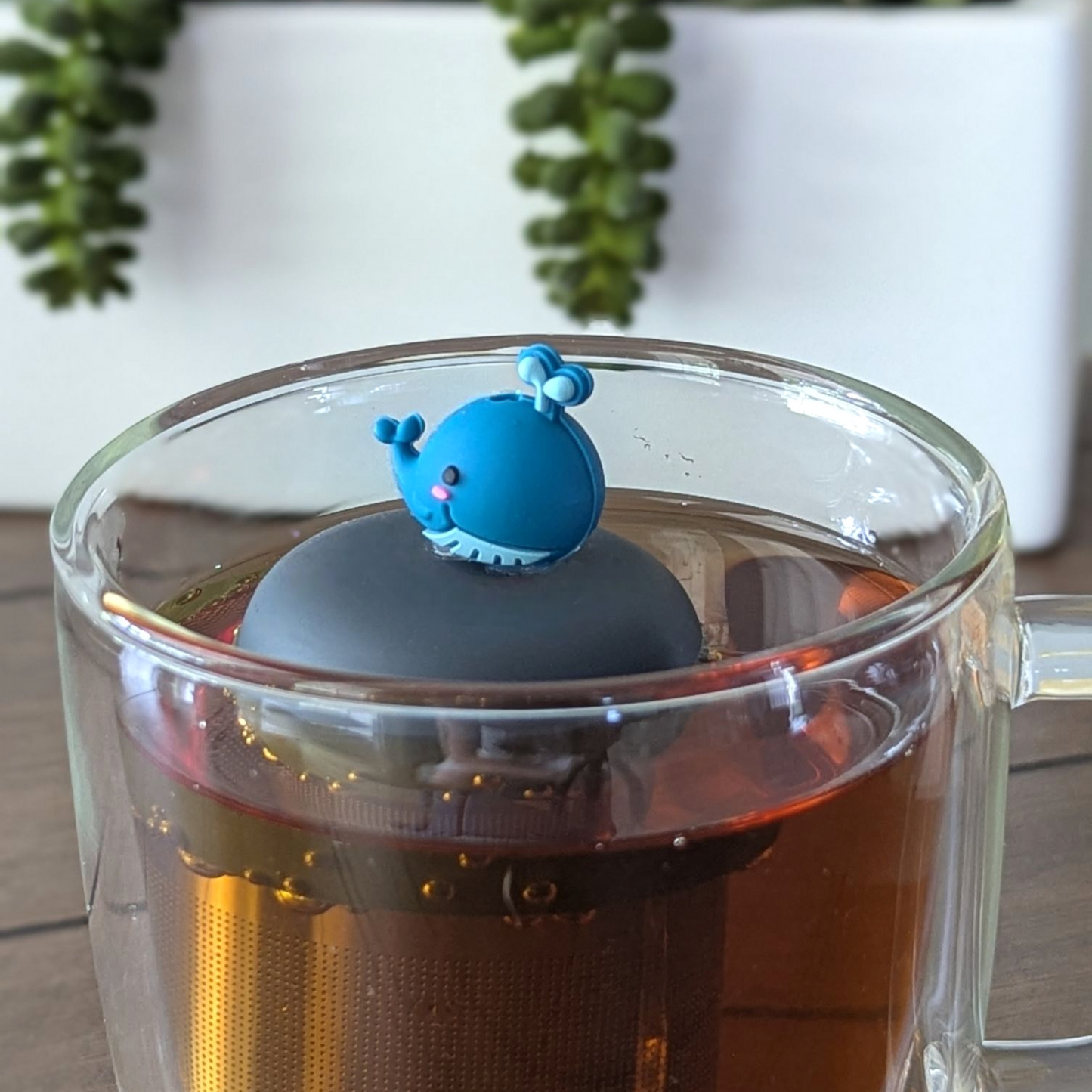 Water Whale Floating Tea Steeper™