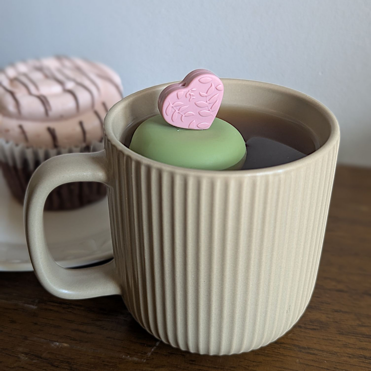 Warm Pink Floral Heart Floating Tea Steeper