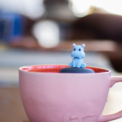 Baby Hippo Floating Tea Steeper™