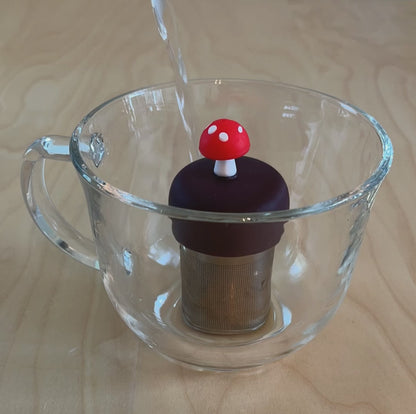 Bright Red Mushroom Floating Tea Steeper I Brown Base