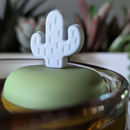 Grey Saguaro Cactus Floating Tea Steeper I Green Base