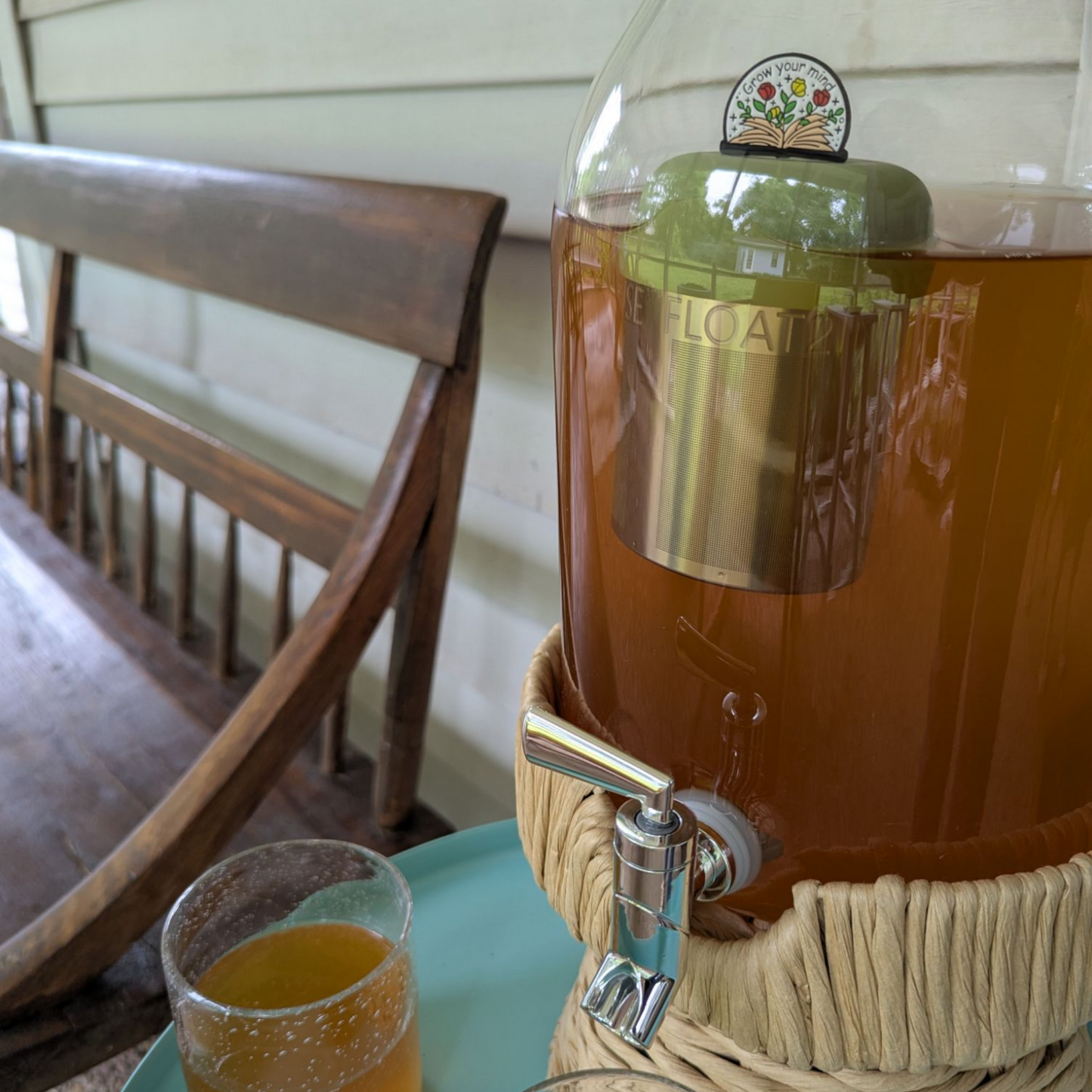 Floating Large Open Book Tea infuser
