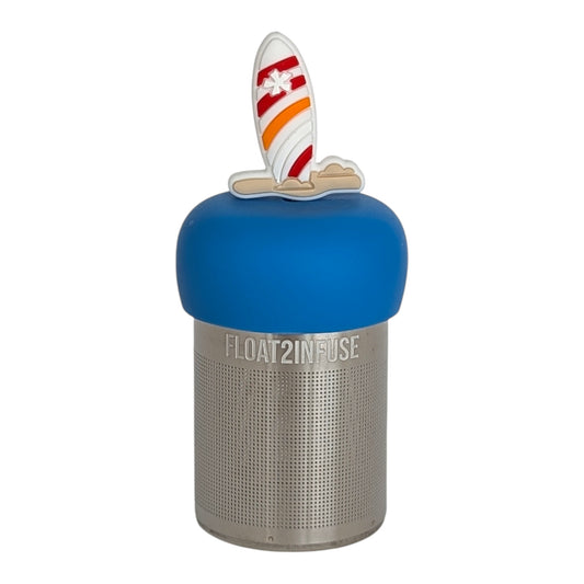 surfboard tea infuser with blue base for loose leaf tea with fine mesh stainless steel tea strainer that reads FLOAT2INFUSE with white background
