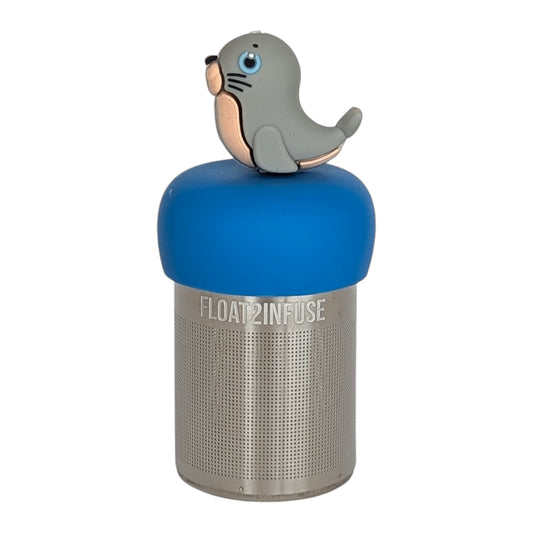 grey and tan seal tea infuser with blue base for loose leaf tea with fine mesh stainless steel tea strainer that reads FLOAT2INFUSE with white background